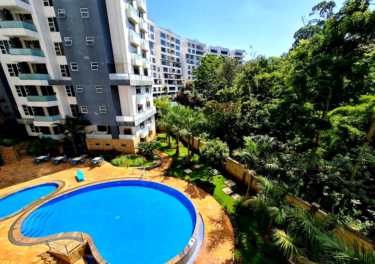 4BR All-Ensuite with Home Office & Pool - Spring Valley