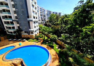 4BR All-Ensuite with Home Office & Pool - Spring Valley