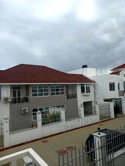 4bdrm Maisonette in Bamburi for sale - Image 1
