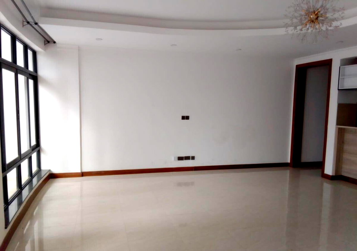 2BR All-Ensuite Apartment with Gym & Backup Power - Kilimani