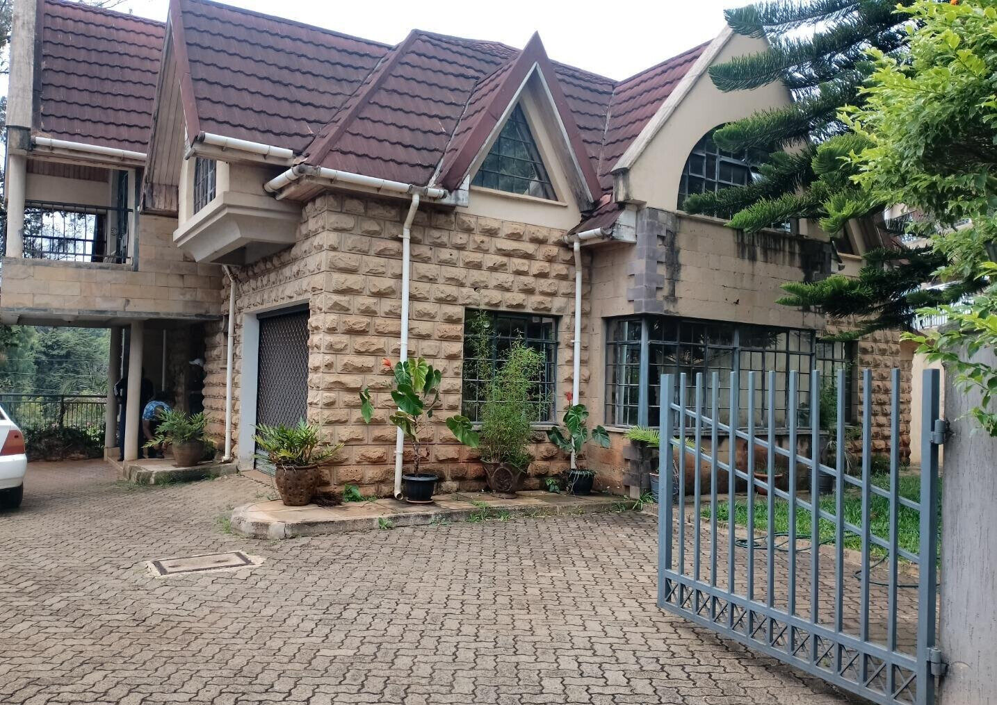 0.15 Acre Townhouse in Lavington