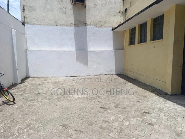 Stand-Alone Warehouse (10,000sqft) to Let - Enterprise Rd