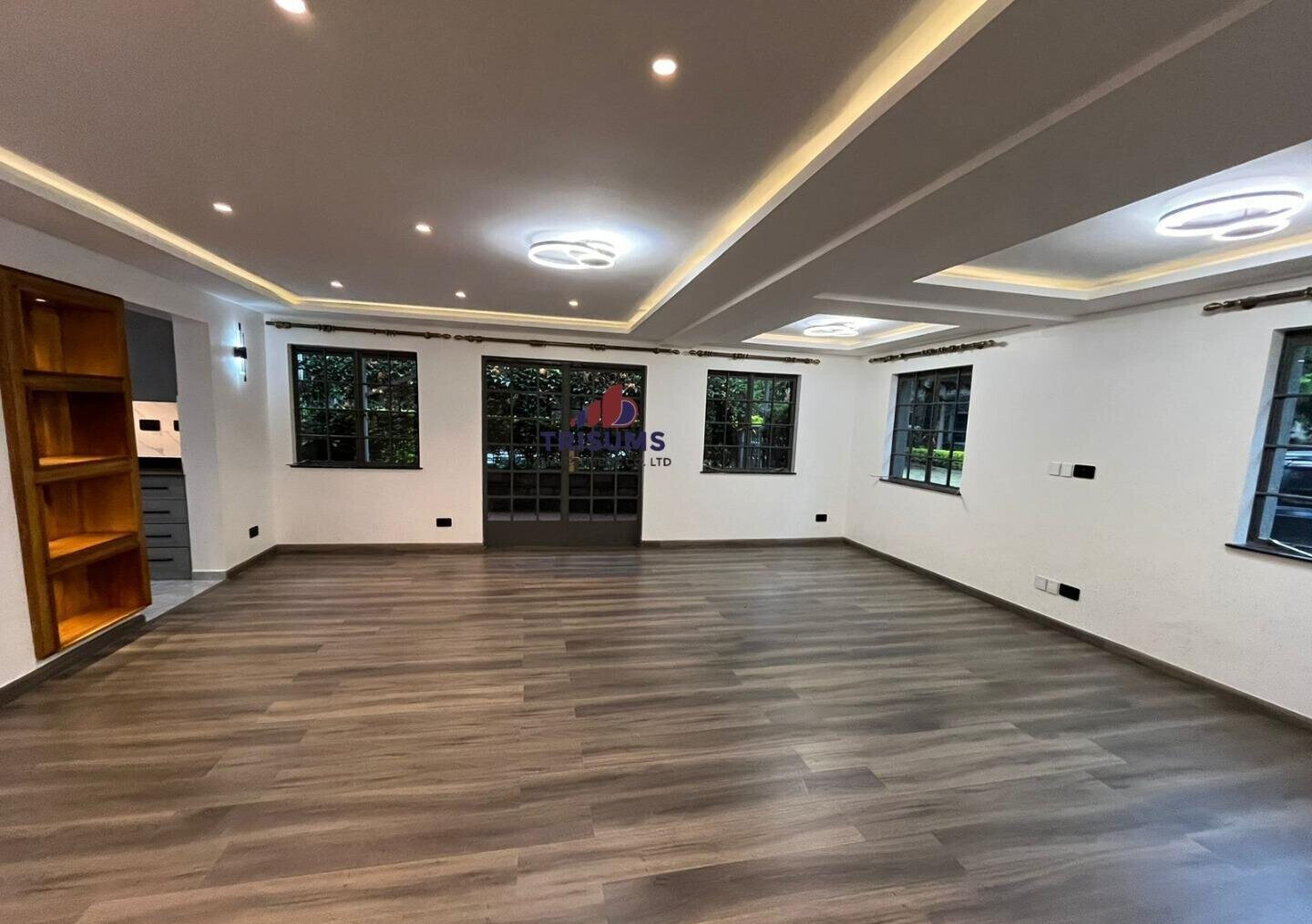 Newly Renovated 5BR All-Ensuite Townhouse with DSQ - Kileleshwa