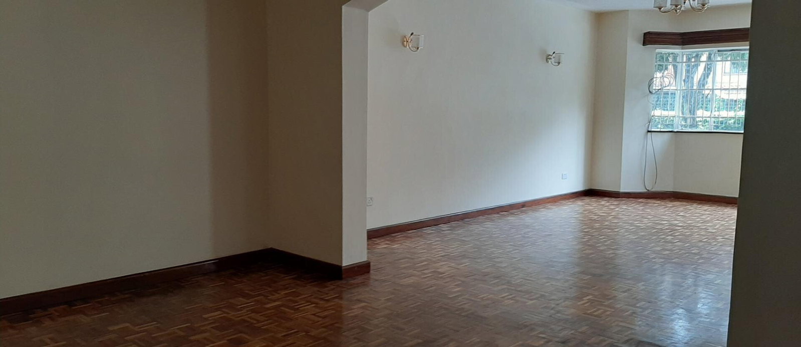 4-Ensuite Townhouse with DSQ & Wooden Floors - Westlands