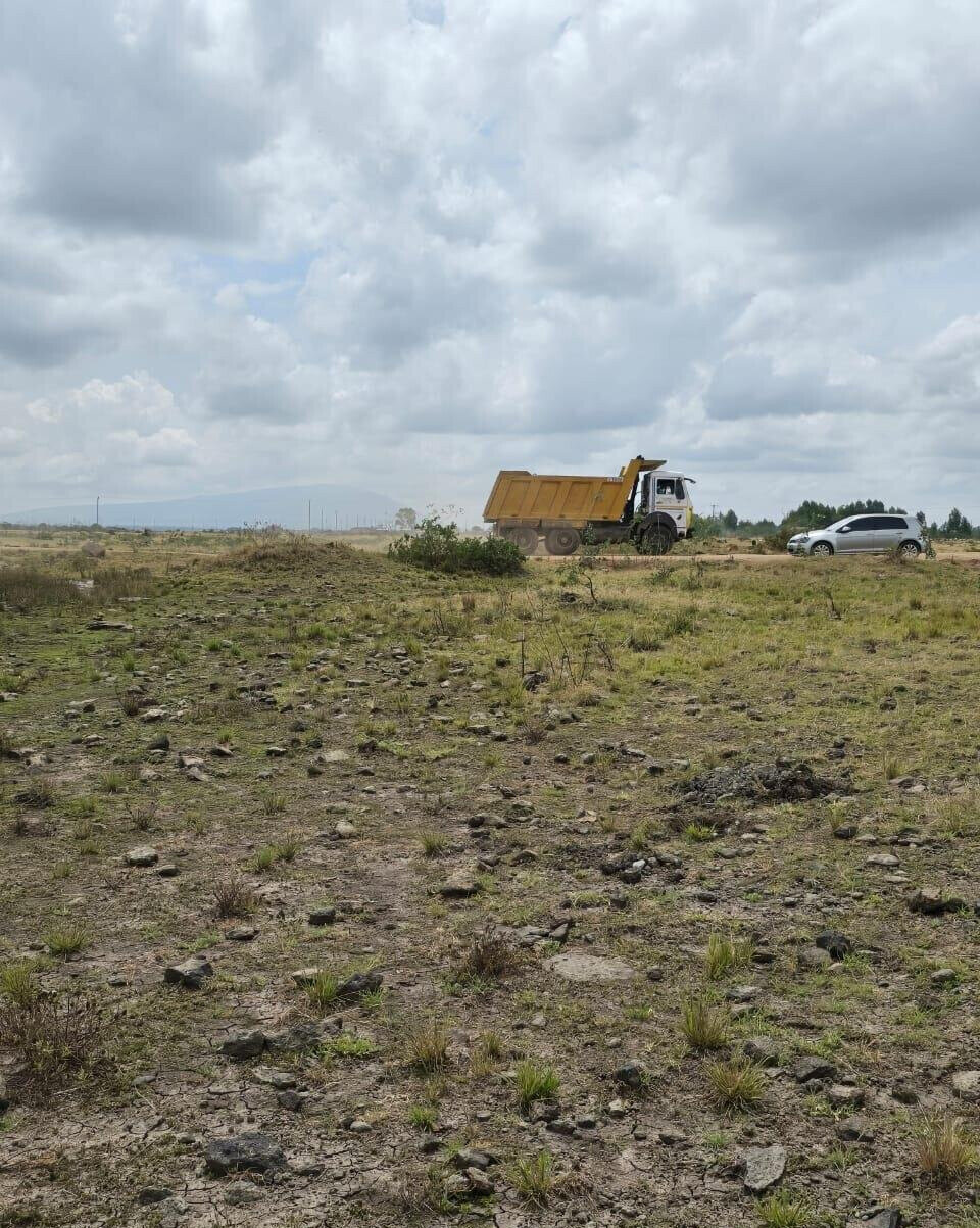 50x100 Plot for KSh 2.5M in Juja