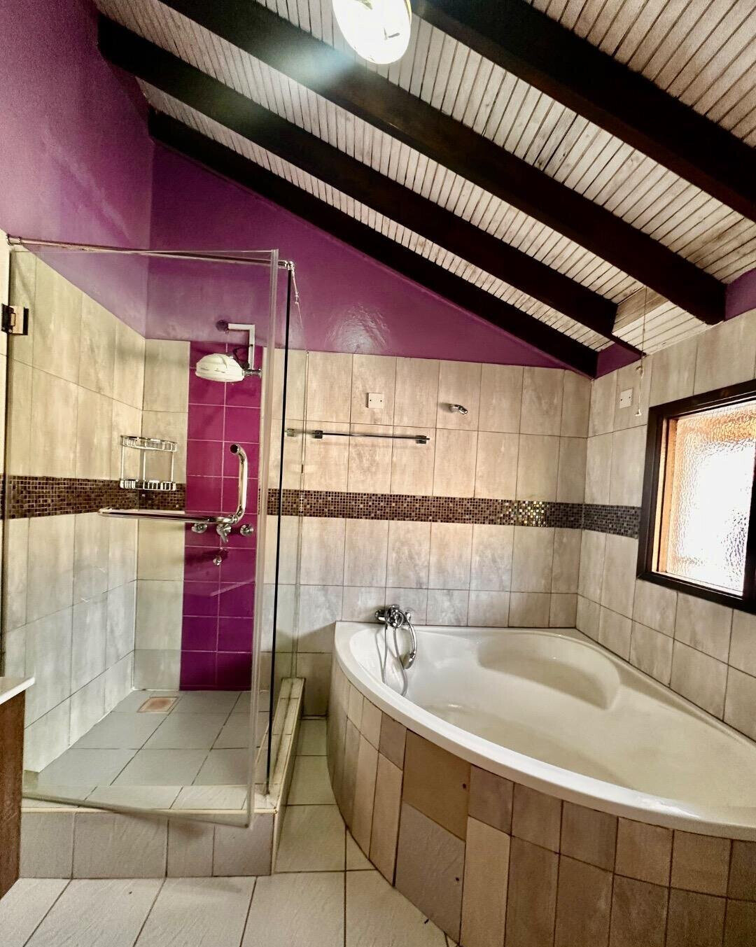 3-Level Townhouse with Sunken Lounge & Study - Kilimani