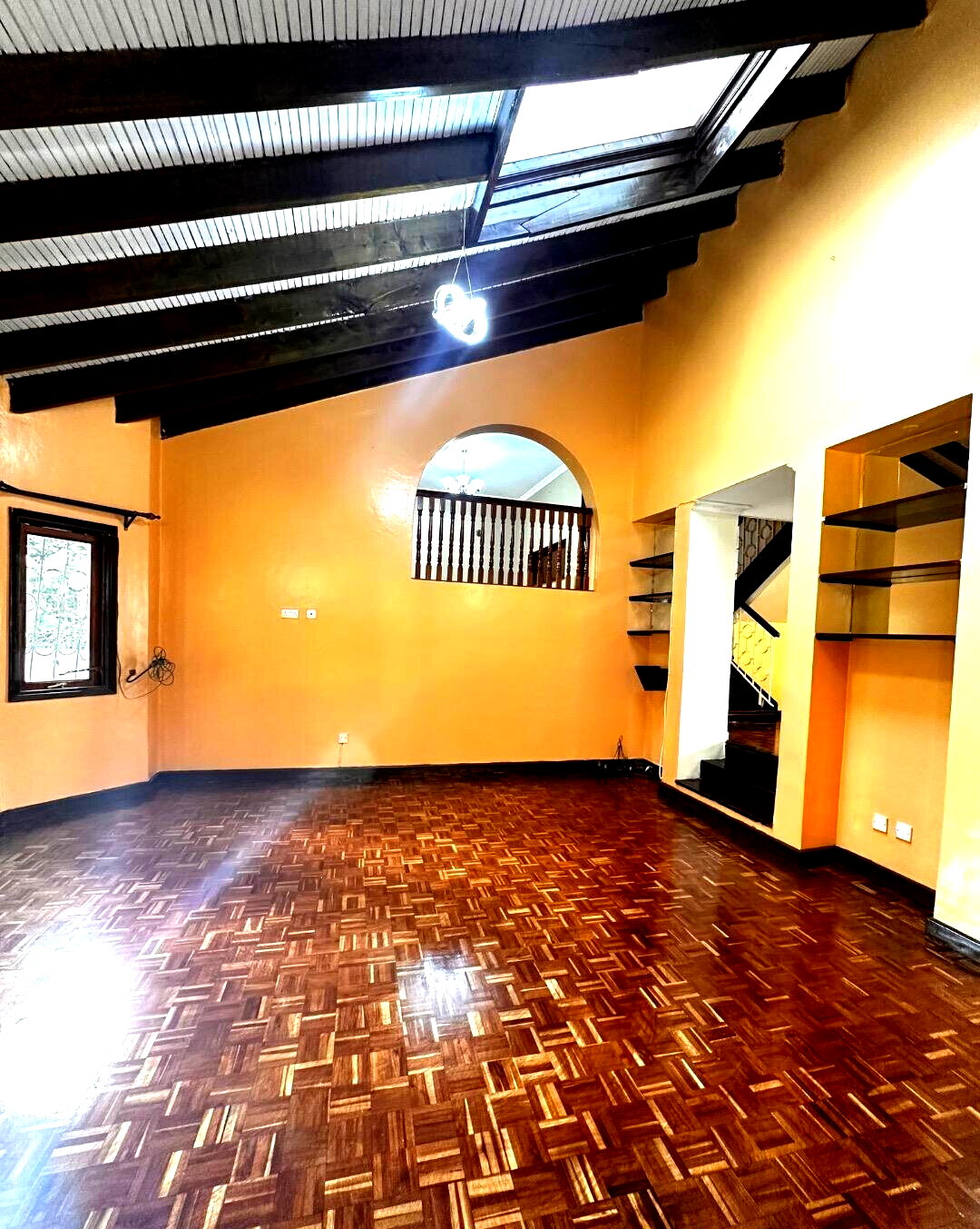 3-Level Townhouse with Sunken Lounge & Study - Kilimani