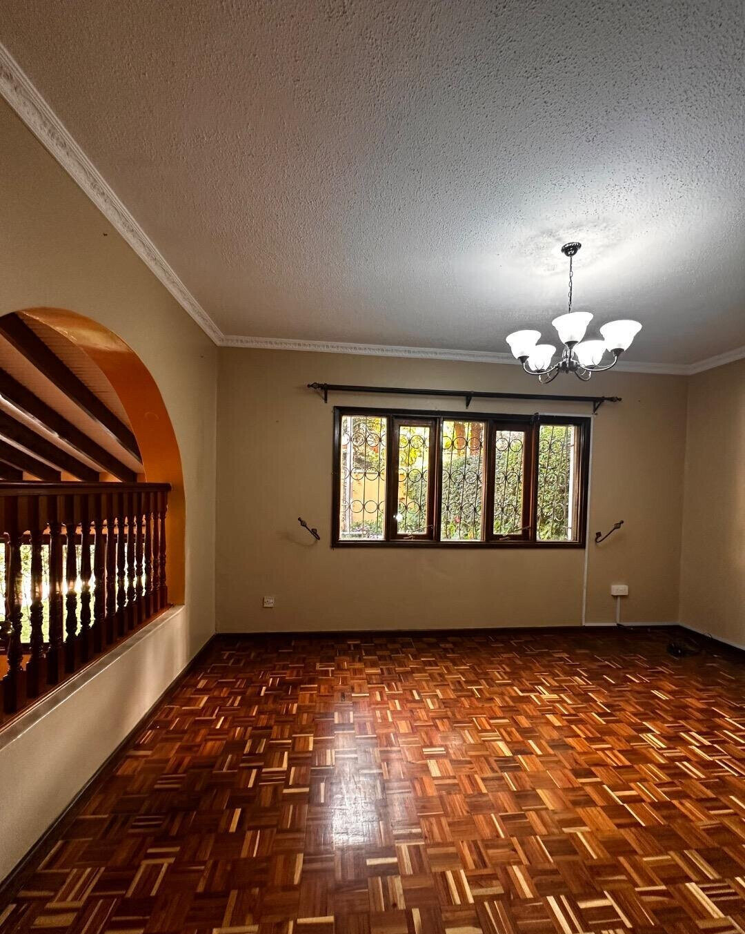 3-Level Townhouse with Sunken Lounge & Study - Kilimani
