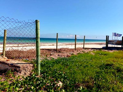 Beach Front 1 Acre Next to Lantana Galu - Image 1