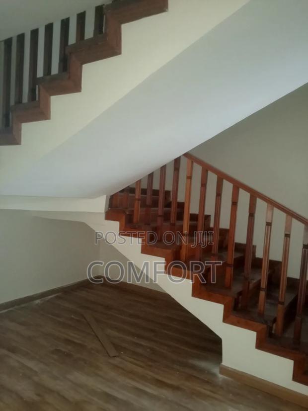 5bdrm Duplex in Kilimani, State House Area for rent