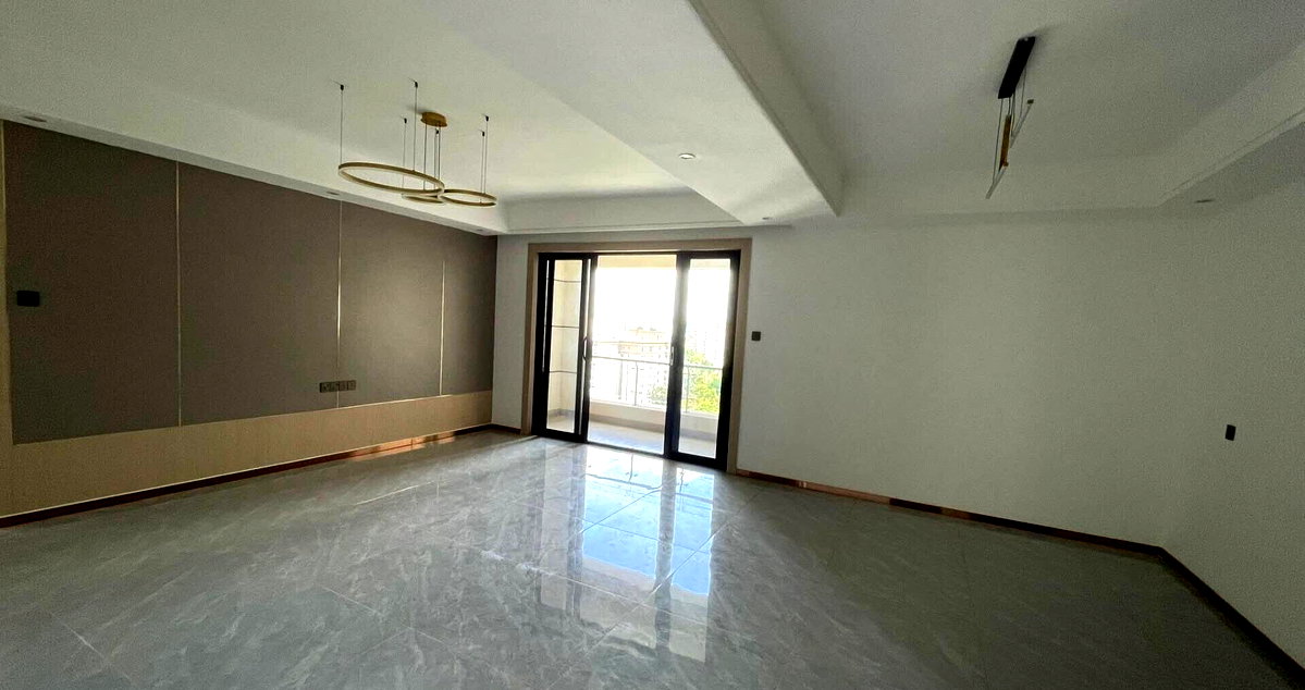 Ground-Floor 2BR with Pool & Gym Access - Riverside Drive