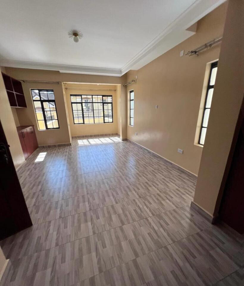 5BR All-Ensuite Townhouse with Borehole & Gated Security - Ngong