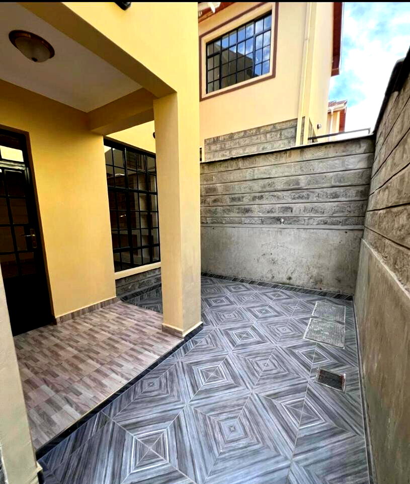 5BR All-Ensuite Townhouse with Borehole & Gated Security - Ngong