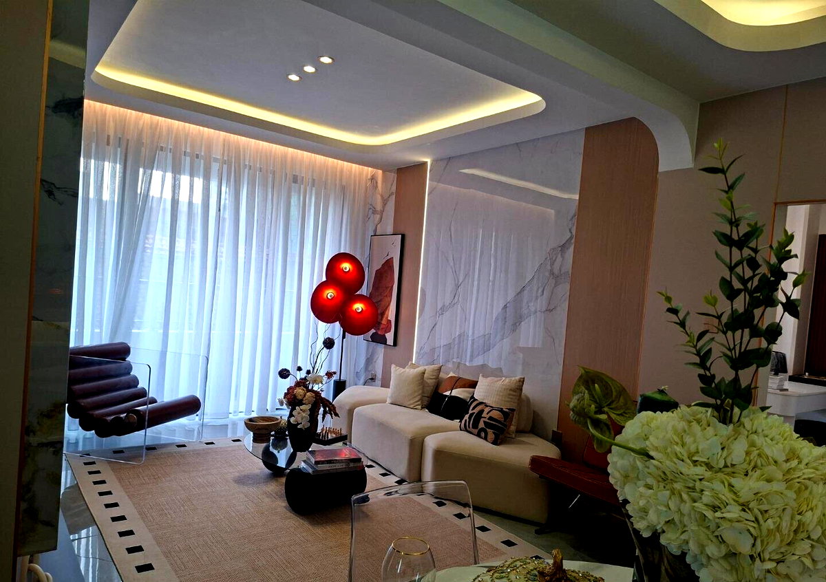 5BR Duplex + Study + DSQ with Heated Pool & Smart Access - Westlands