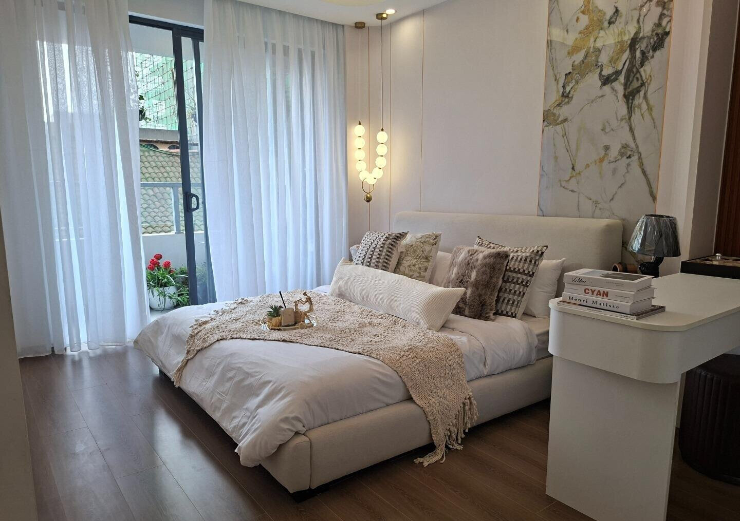 5BR Duplex + Study + DSQ with Heated Pool & Smart Access - Westlands