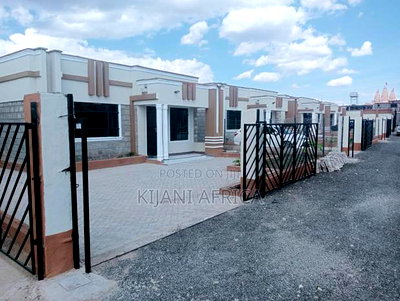 3bdrm Bungalow in Kitengela for sale - Image 4