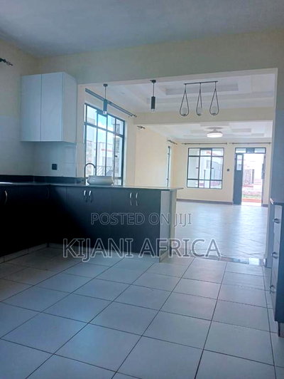 3bdrm Bungalow in Kitengela for sale - Image 7
