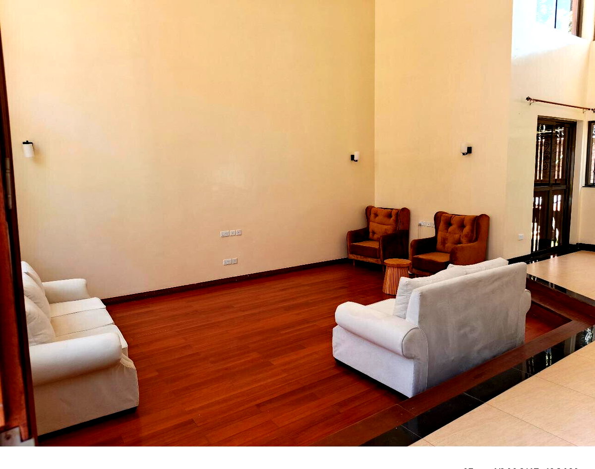 Charming 5-Ensuite Townhouse with Fireplace & DSQ - Lavington