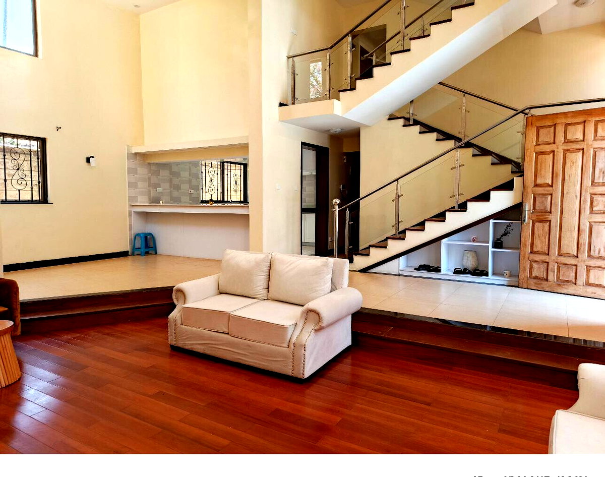 Charming 5-Ensuite Townhouse with Fireplace & DSQ - Lavington