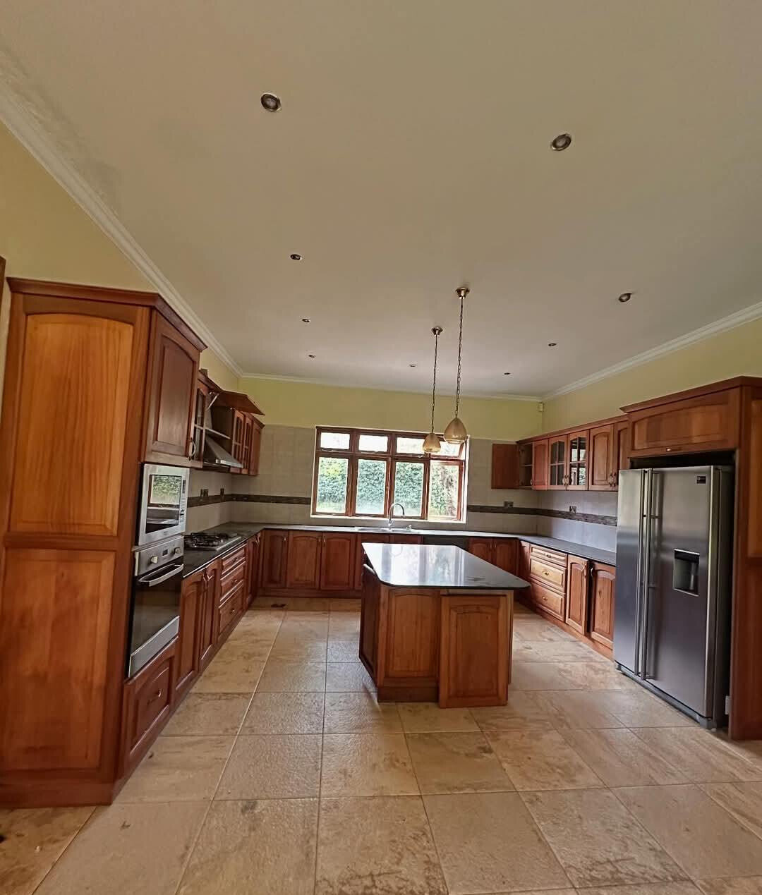5-Bed Townhouse with Breakfast Area & DSQ – Karen Gated Community