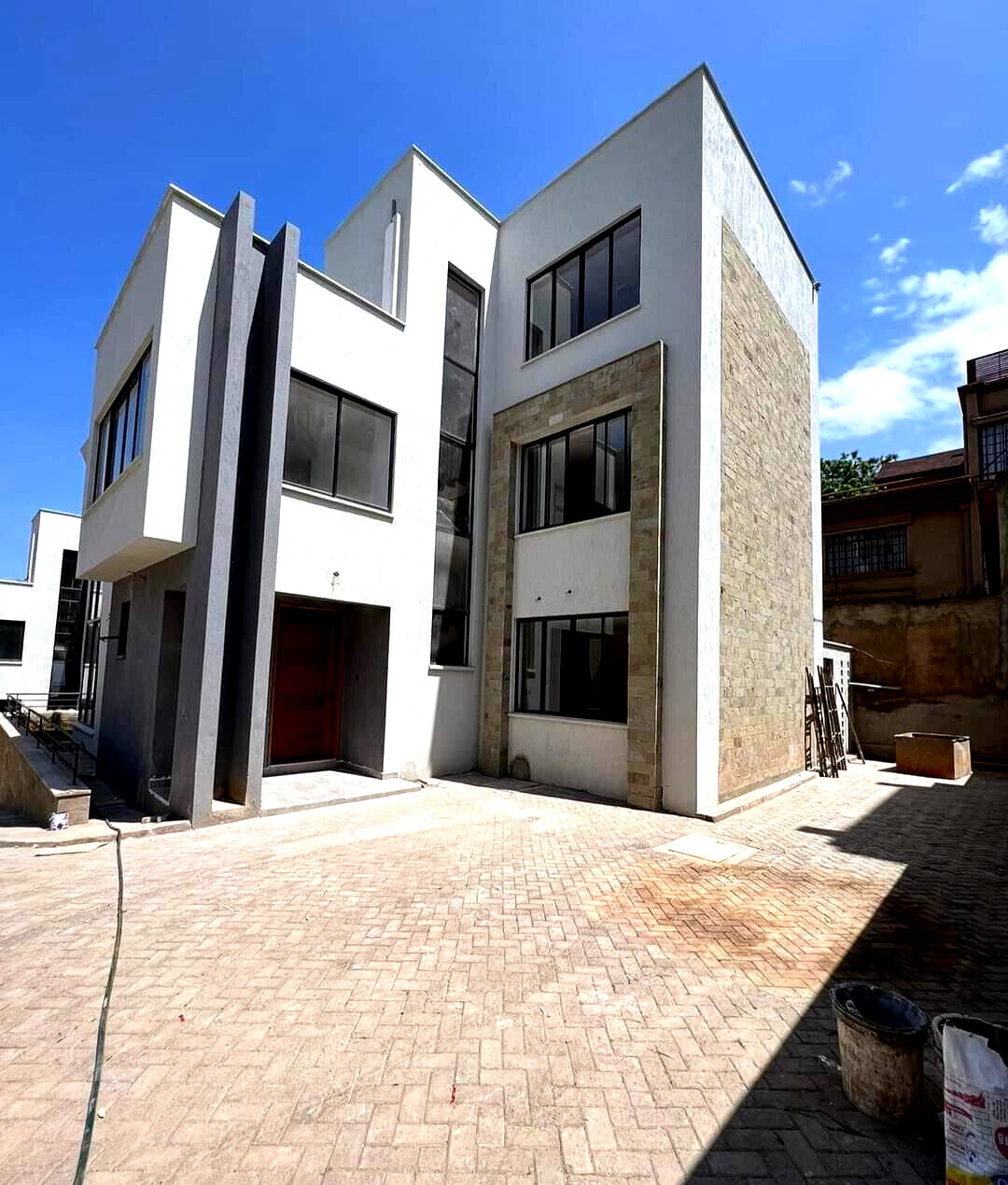 5-Ensuite Townhouse with DSQ in 7-Unit Gated Community - Lavington