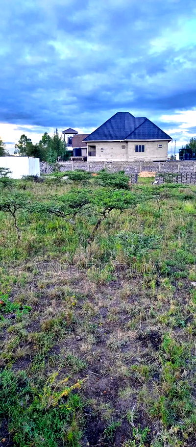 Kitengela Milimani 1 Acre - Image 1