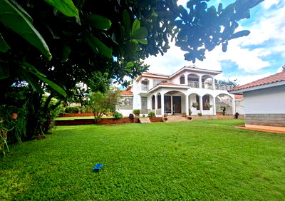 0.21 Acre 5BR Garden Home