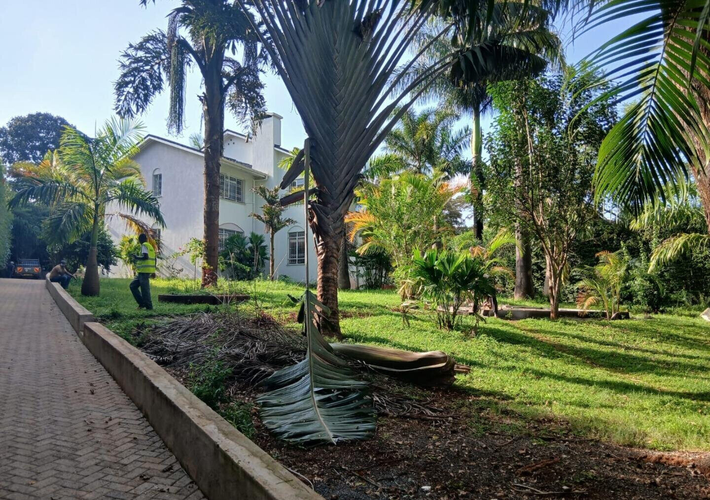 Newly Built 5BR All-Ensuite Townhouse on Half Acre - Runda