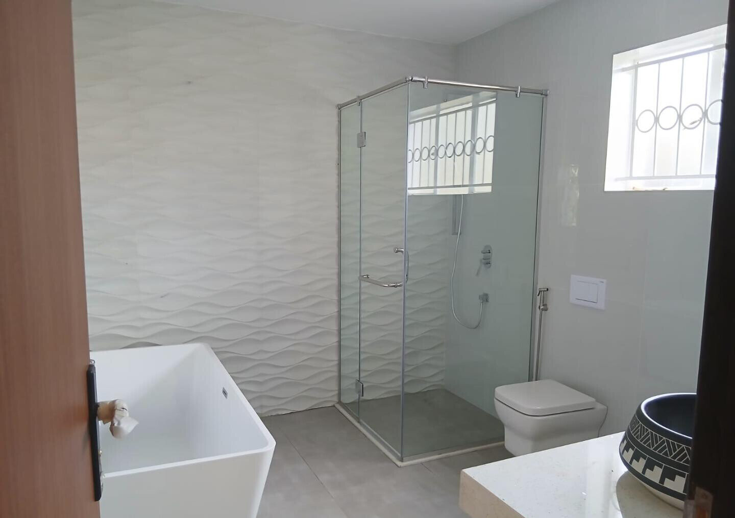 Newly Built 5BR All-Ensuite Townhouse on Half Acre - Runda