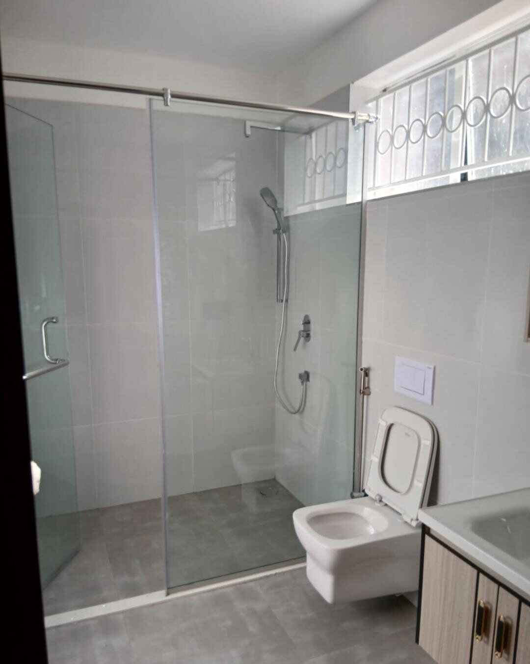Newly Built 5BR All-Ensuite Townhouse on Half Acre - Runda