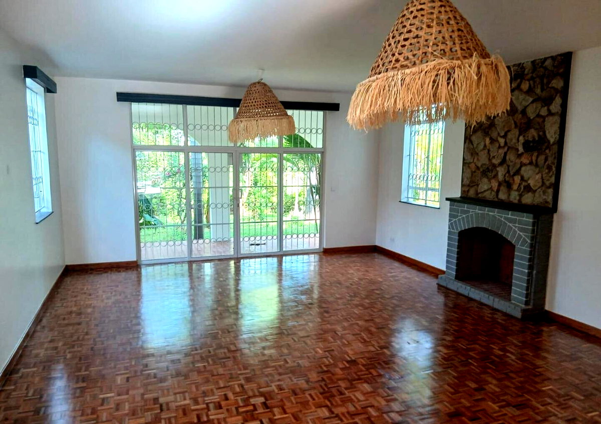 Newly Built 5BR All-Ensuite Townhouse on Half Acre - Runda
