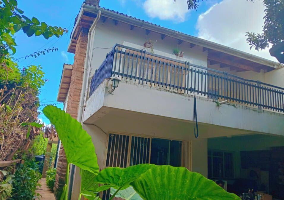 3BR Maisonette with Fireplace & Private Garden - Kilimani