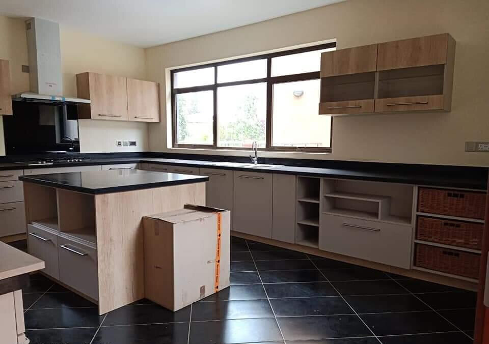 Last 5-Ensuite Townhouse with DSQ & Garden - Lavington