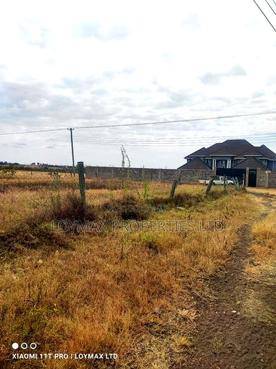 5 to 10 Acres in Kitengela Ostrich Farm - Image 1