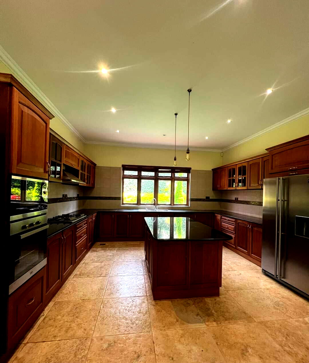 5-Bed Townhouse with Study, 4 Fireplaces & Clubhouse – Karen