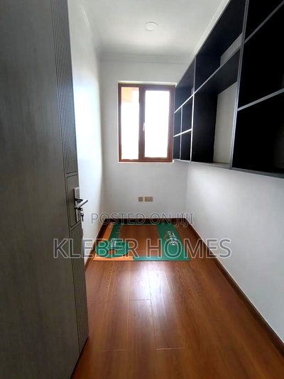 4bdrm Mansion in Migaa Golf Estate, Kiambu / Kiambu for sale - Image 15