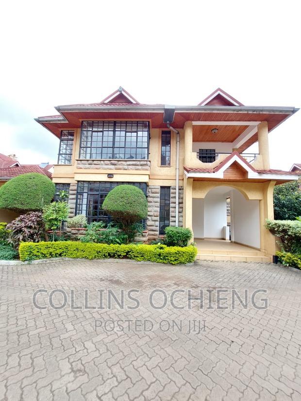 5bdrm Maisonette in Lavington for sale
