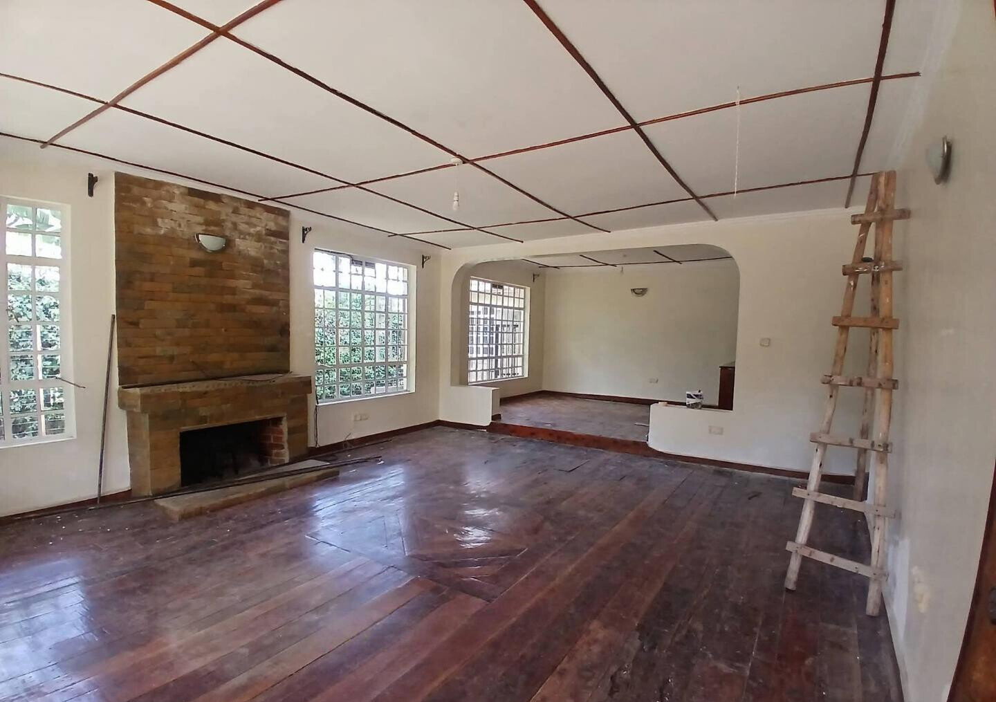 Half Acre Garden Home at KSh 200K