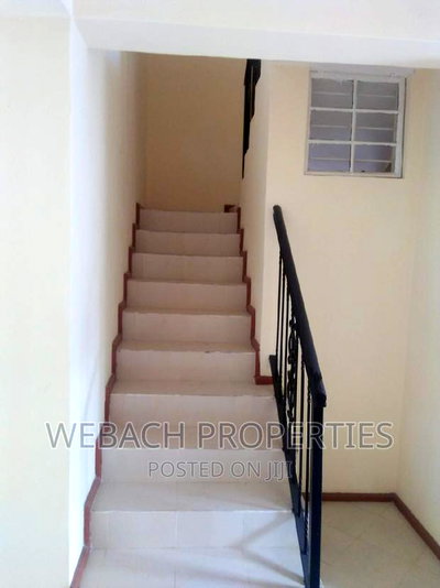 3bdrm Mansion in Quarry Road, Viraj Area for rent - Image 3