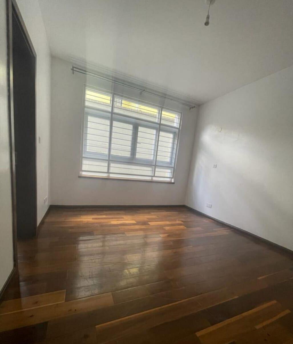 Architectural Masterpiece with 5 En-Suites & Tenant Income - Lavington
