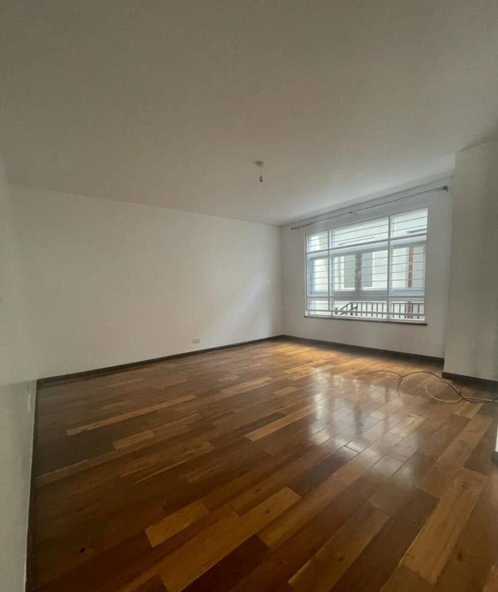 Architectural Masterpiece with 5 En-Suites & Tenant Income - Lavington