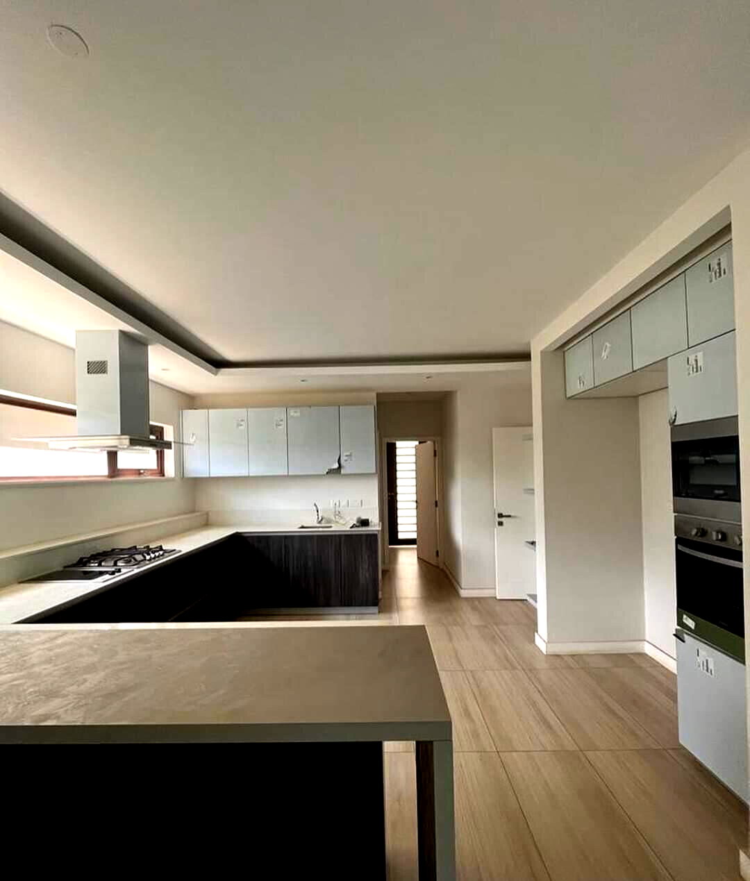 4-Ensuite Townhouse with Rooftop Terrace & Generator - Lavington