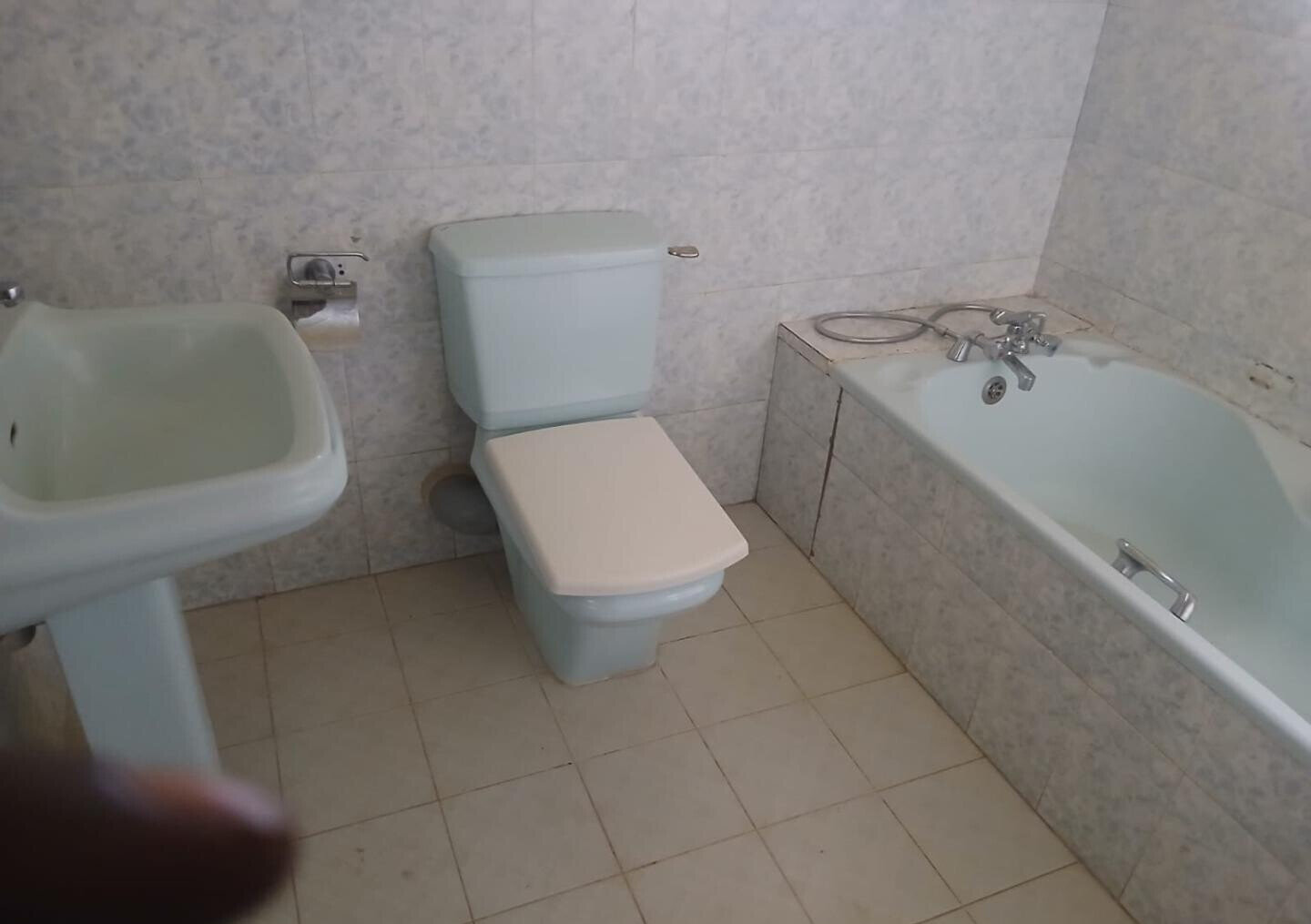 Half Acre 5BR Haven at KSh 300K