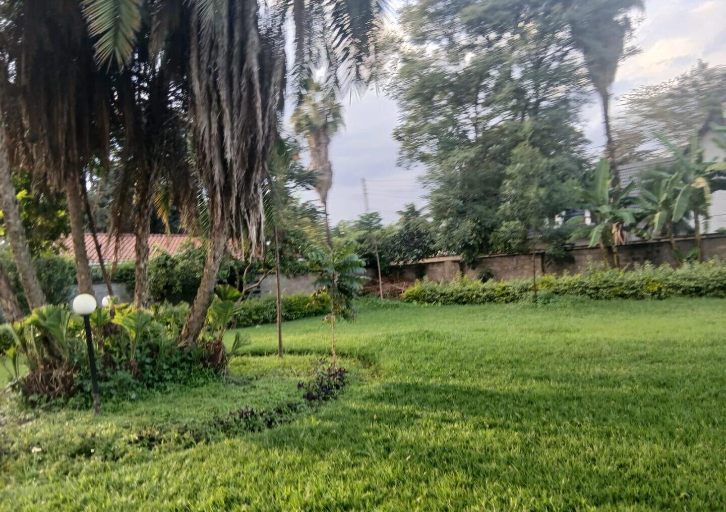 Half Acre 5BR Haven at KSh 300K