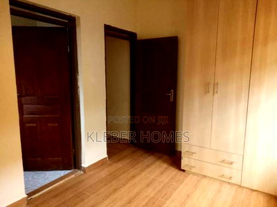 3bdrm Bungalow in Kenyatta Road for sale - Image 13