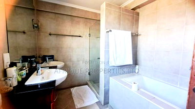 Furnished 2bdrm Apartment in Upperhill for sale - Image 10