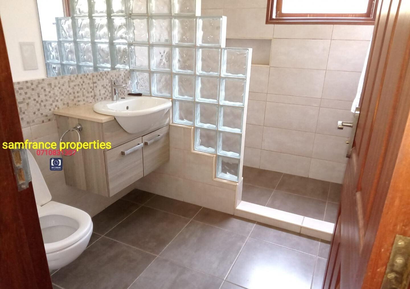 4BR All-Ensuite Mansion with Pool on Greenwood Drive - Nyali