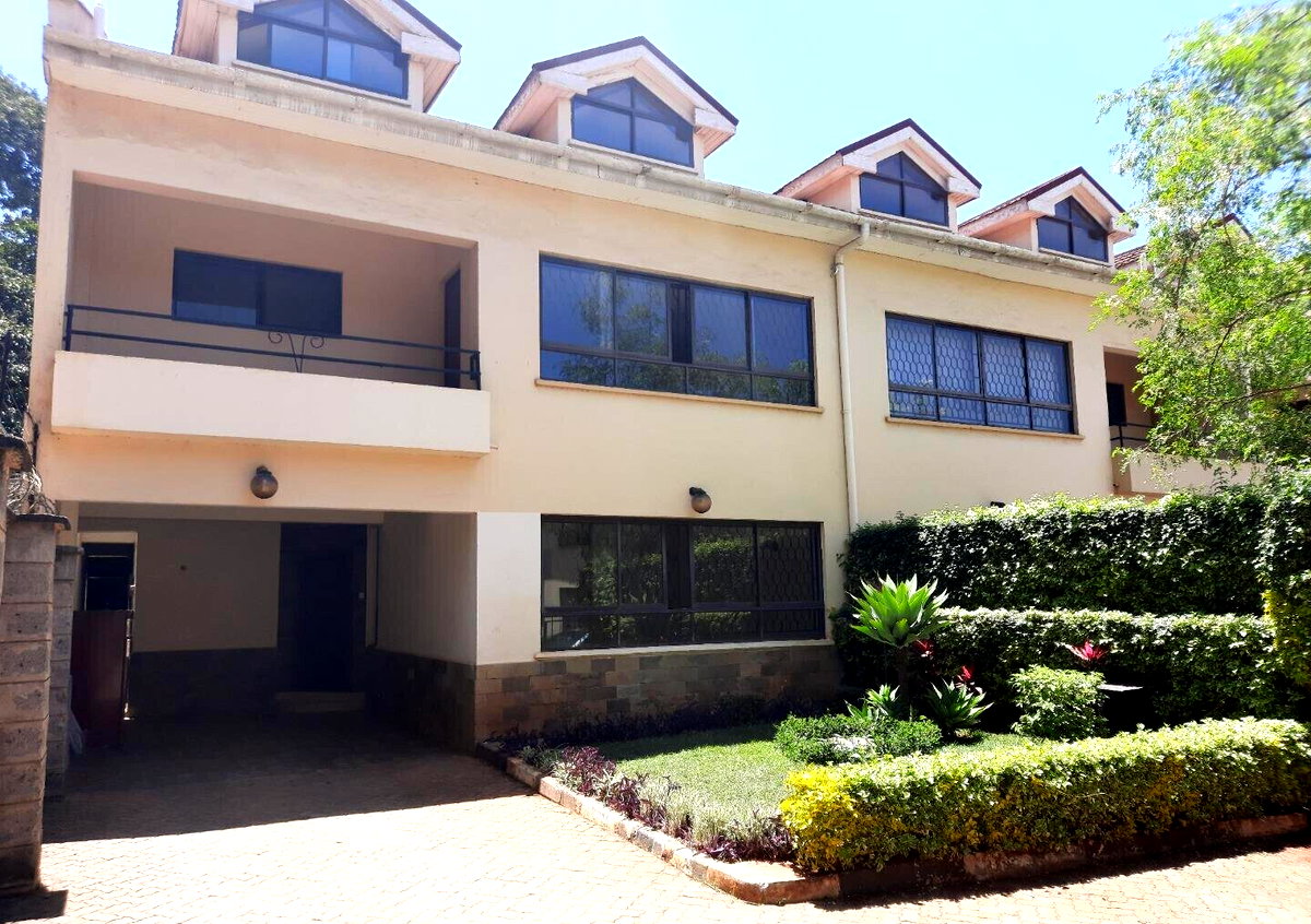 5-Ensuite Townhouse with DSQ & Flower Garden - Lavington
