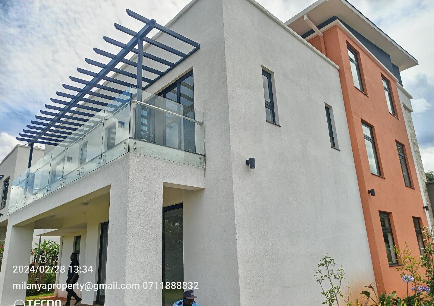 5 En-Suite Townhouse with Backup Generator & Borehole - Kitisuru
