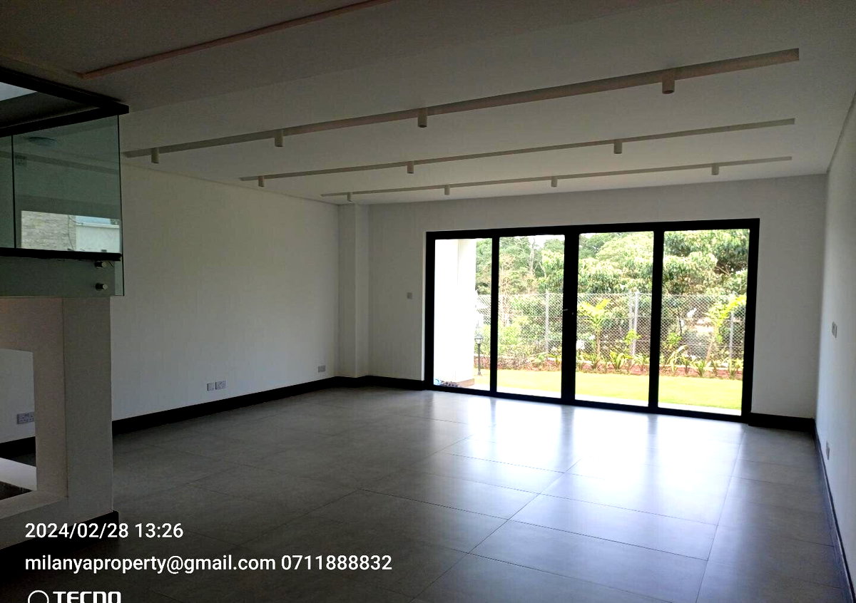 5 En-Suite Townhouse with Backup Generator & Borehole - Kitisuru